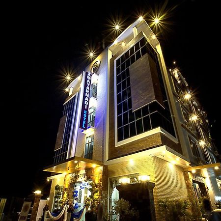 Amayar Nadi Hotel Mandalay Exteriör bild